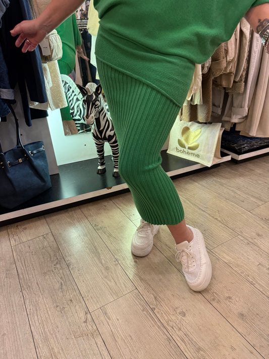 Jupe crayon vert gazon