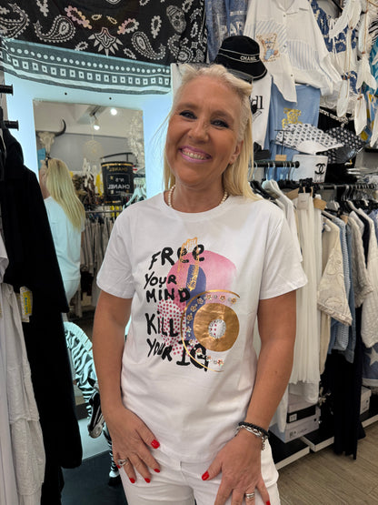 T shirt free rose