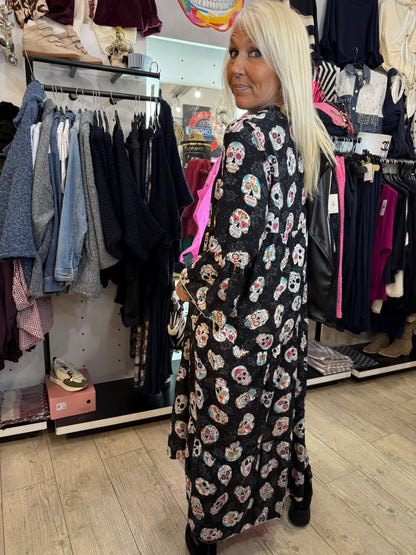Robe little skull