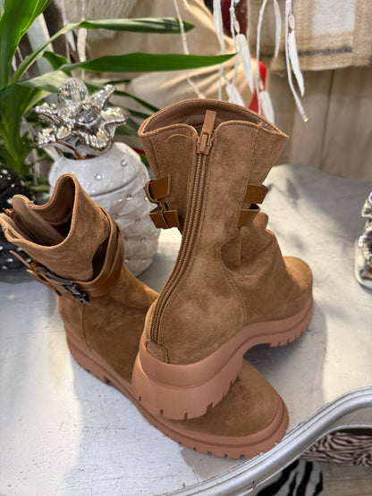 Boots camél zip dos leo