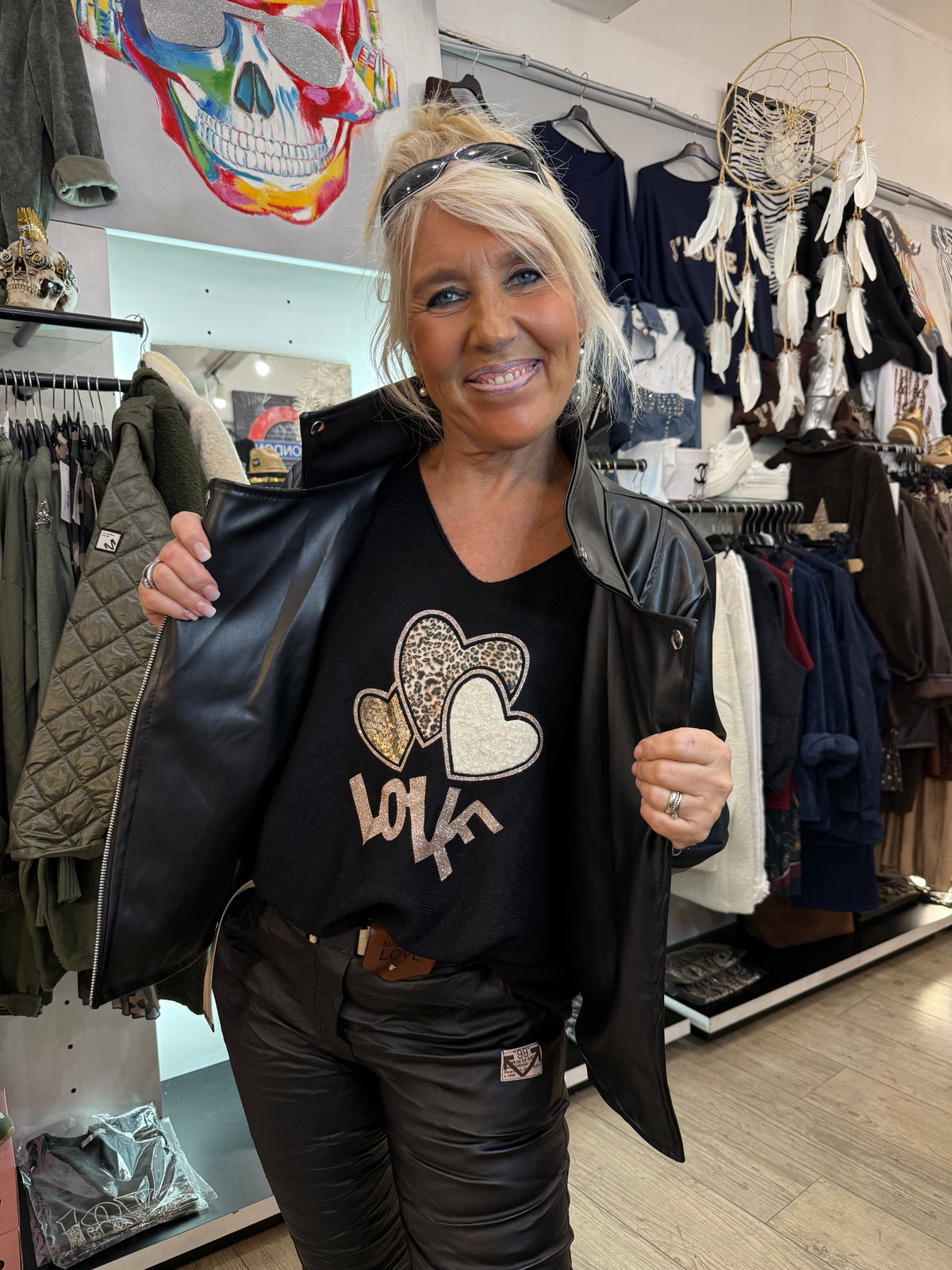 Pull love noir