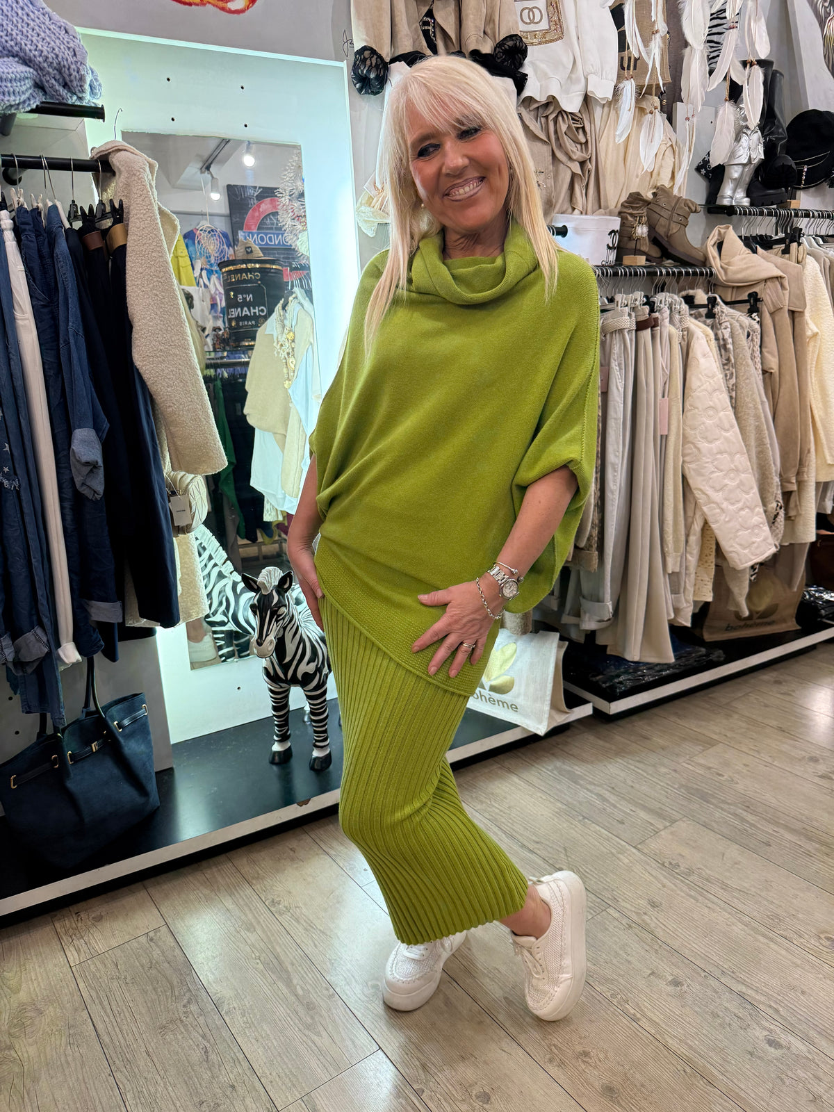 Jupe crayon vert olive